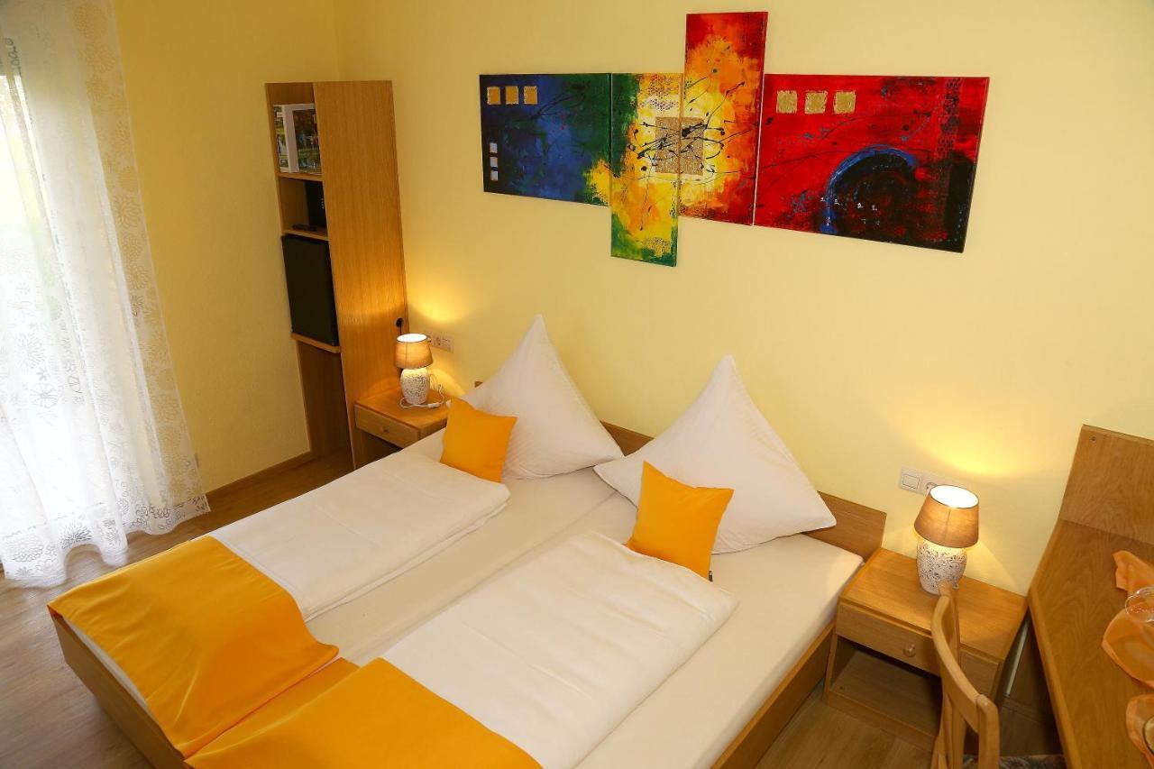 Landhotel Garni Schweizerhaus Schönwalde エクステリア 写真