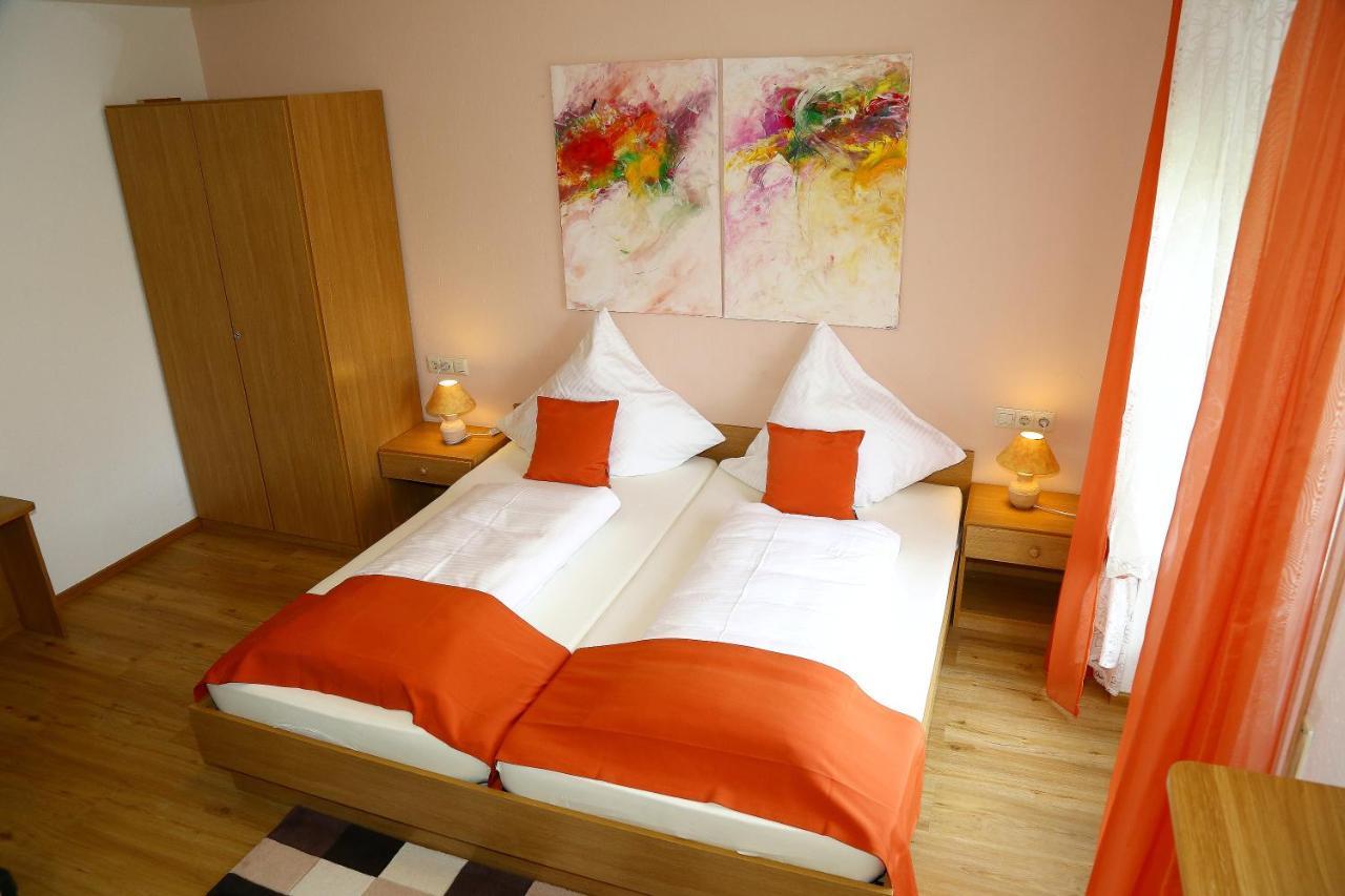 Landhotel Garni Schweizerhaus Schönwalde エクステリア 写真