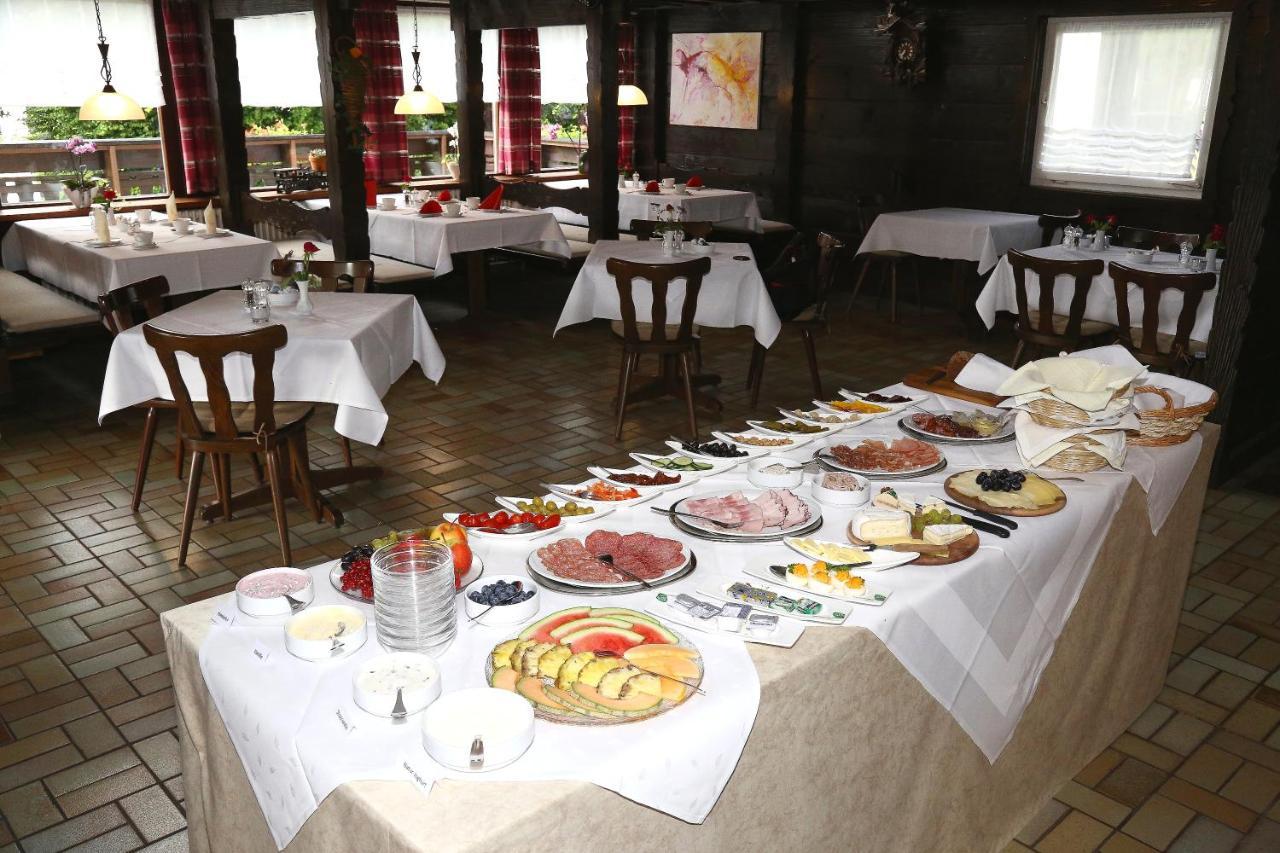 Landhotel Garni Schweizerhaus Schönwalde エクステリア 写真