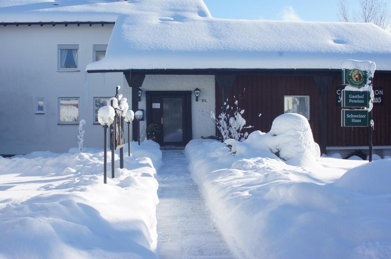 Landhotel Garni Schweizerhaus Schönwalde エクステリア 写真